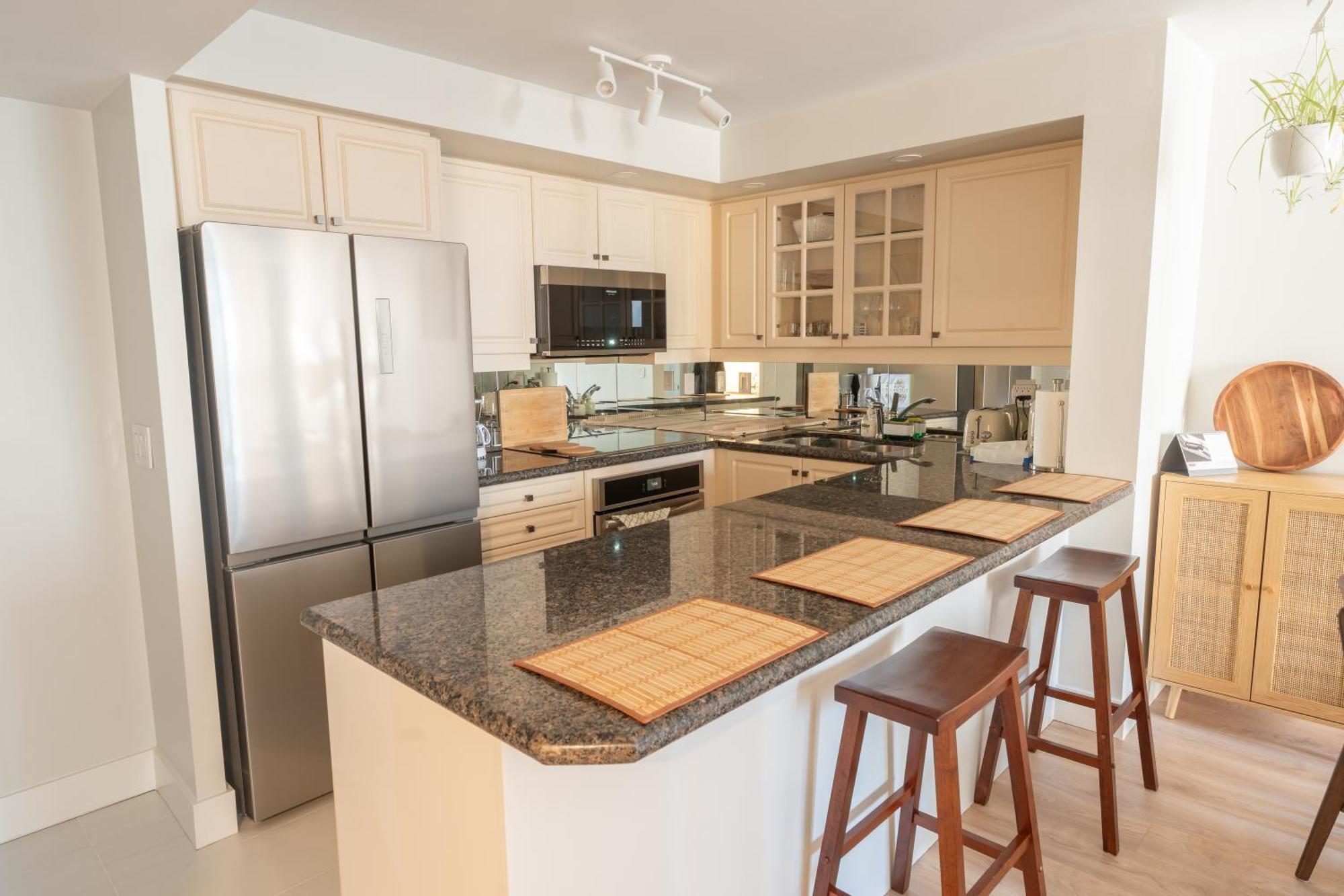 Boutique Suite Of Downtown Торонто Экстерьер фото